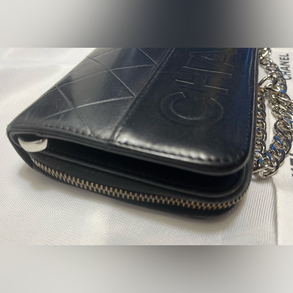 SOLD! CHANEL Authentic Long wallet clutch with chain/insert -Crossbody - Picture 13 of 15